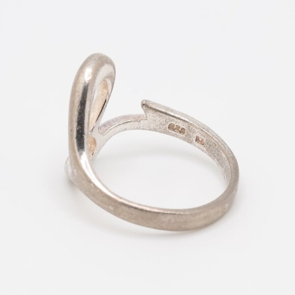 Vintage Sterling Silver Open Heart Ring - Picture 4 of 8